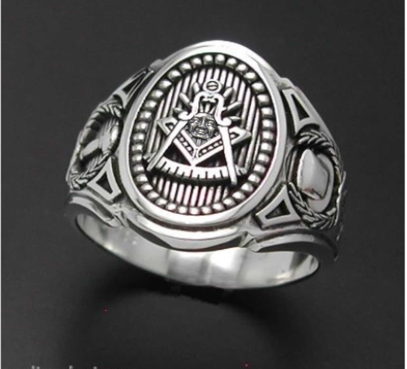 Past Master Masonic Ring in Sterling Silver Cigar Band Style 018