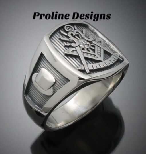 Past Master Masonic Ring in Sterling Silver with Oxidized Finish ~ Style 008O