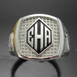 Men's monogrammed golf style ring.