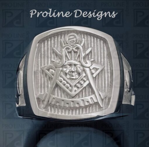 Past Master Masonic Ring in Sterling Silver with Polished Finish ~ Style 008