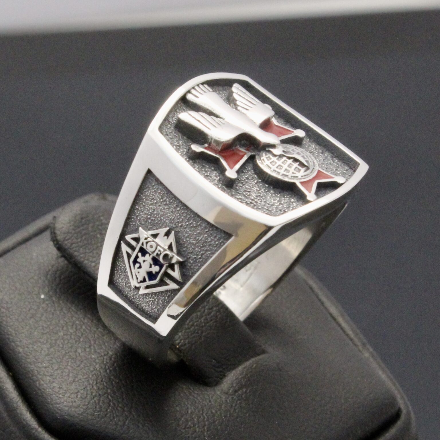Knights of Columbus ring, K of C emblem